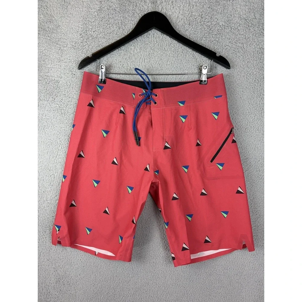 Lululemon Board Shorts Mens 34 Pink Geometric Swim Trunks Zip Pocket Quick Dry